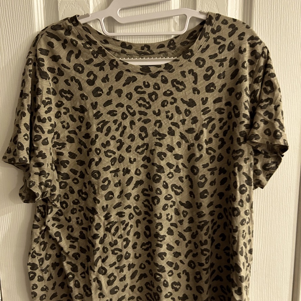 Leopard shirt